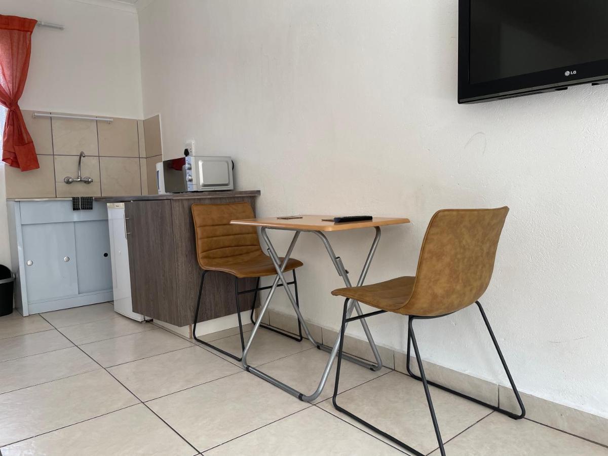 La Fiance Village Polokwane Kültér fotó