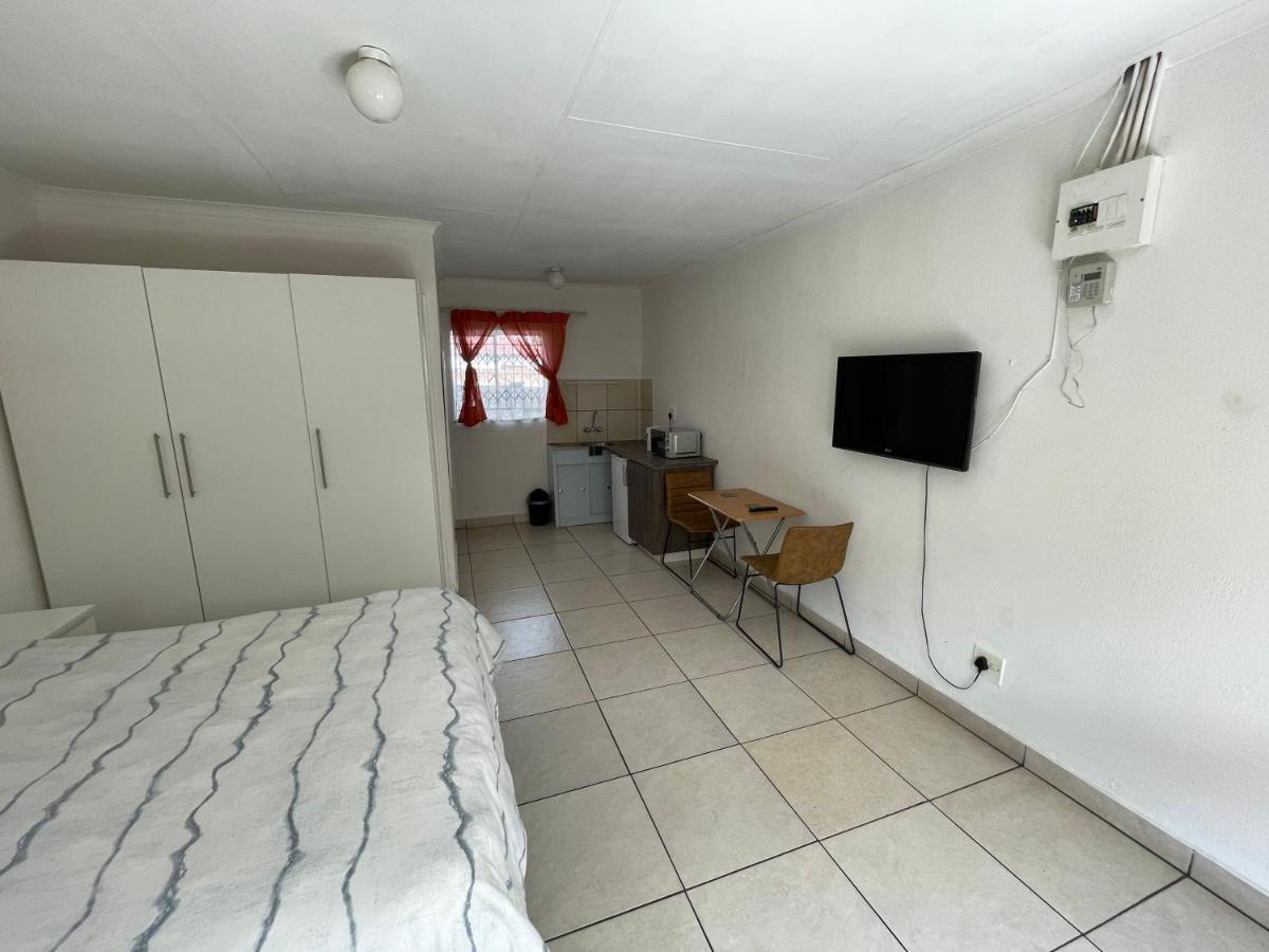 La Fiance Village Polokwane Kültér fotó